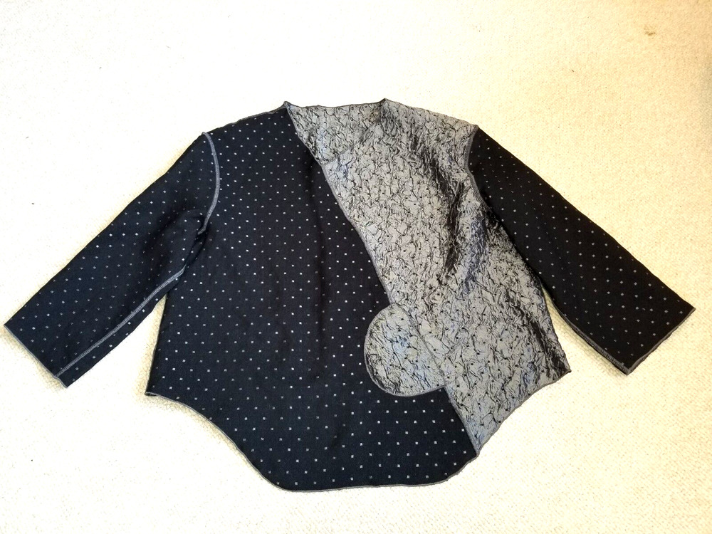 Womens Top-NOBLU-grey/black polka dot reversible asymmetric lagenlook 3/4 slv-S